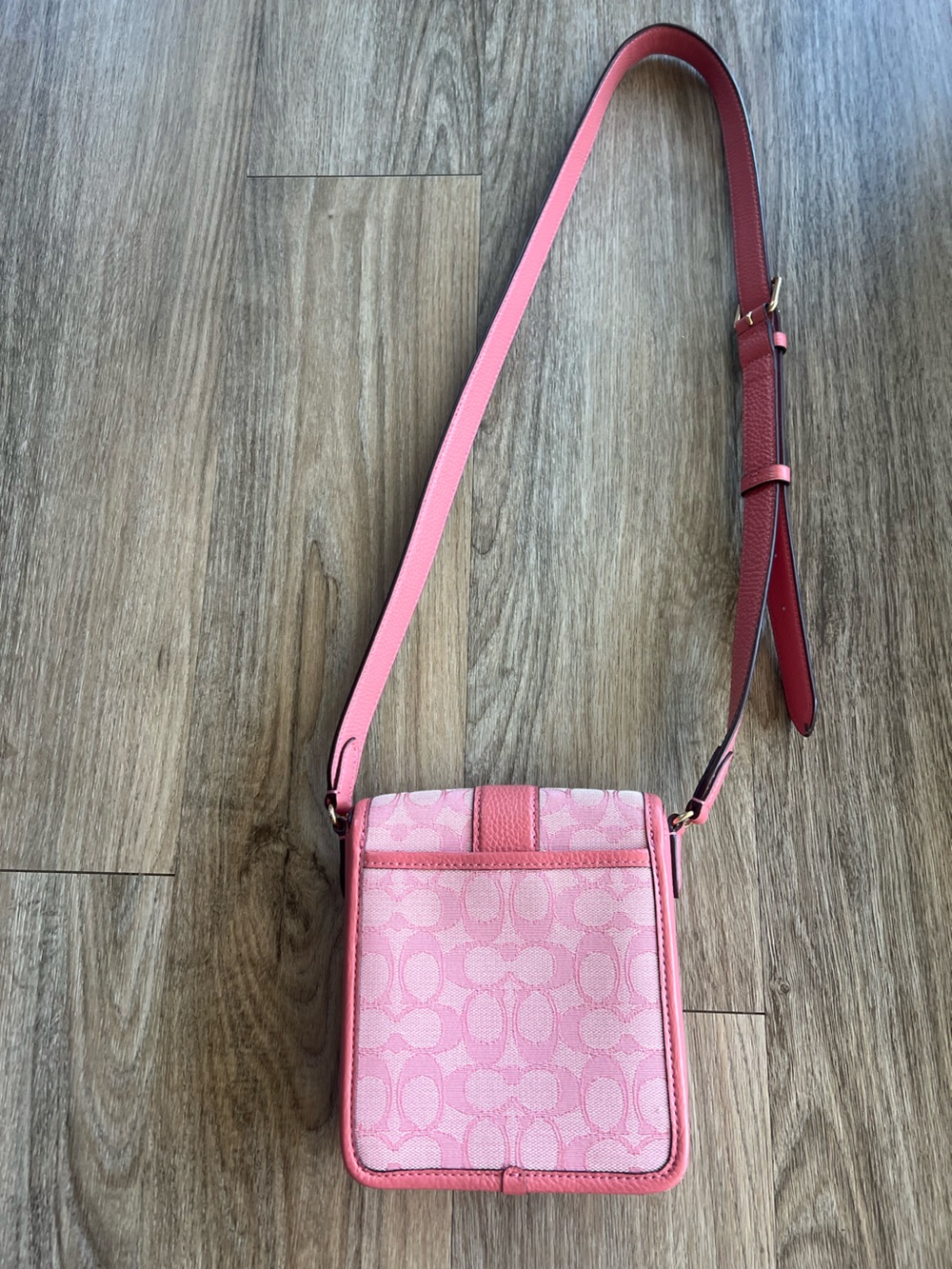 Coach Pink North/South Signature Crossbody Bag - Picture 2 of 5